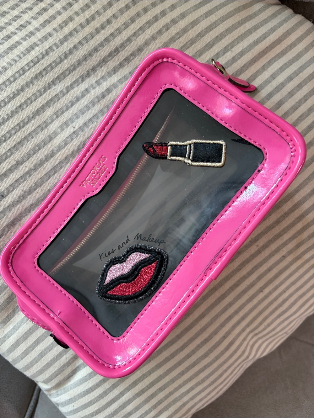 Victoria's Secret Hot Pink Clear Cosmetic Pouch with Lip & Lipstick Appliqués - Picture 9 of 9